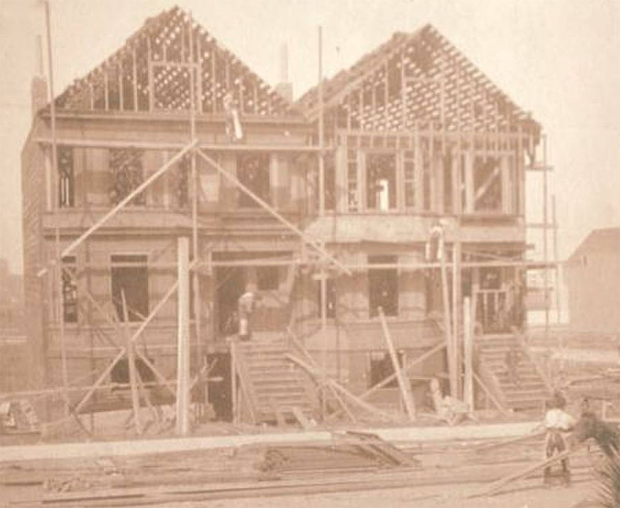 Fernando Nelson home under construction in 1905